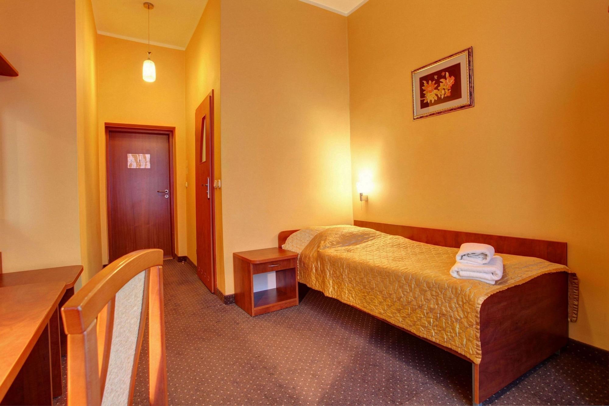 Hotel Lothus Wrocław Eksteriør bilde