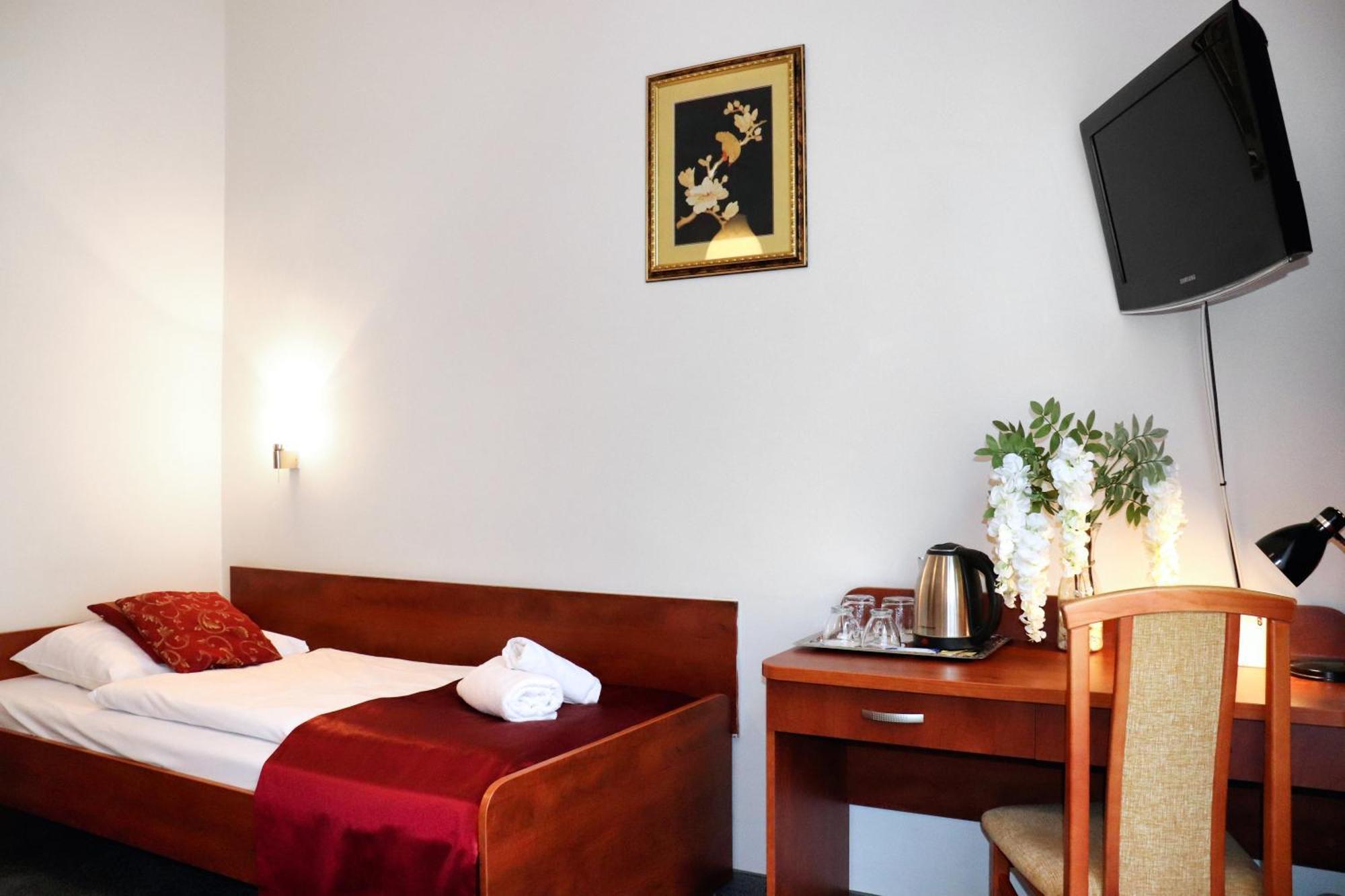 Hotel Lothus Wrocław Eksteriør bilde
