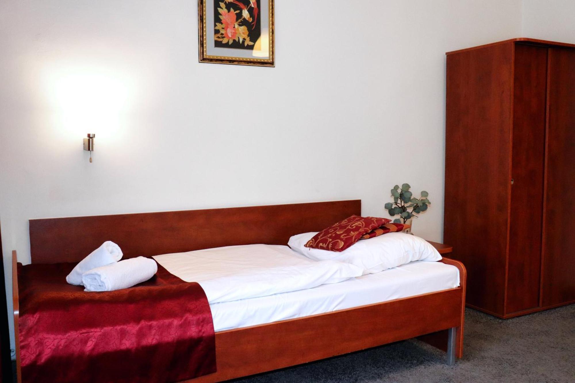 Hotel Lothus Wrocław Eksteriør bilde