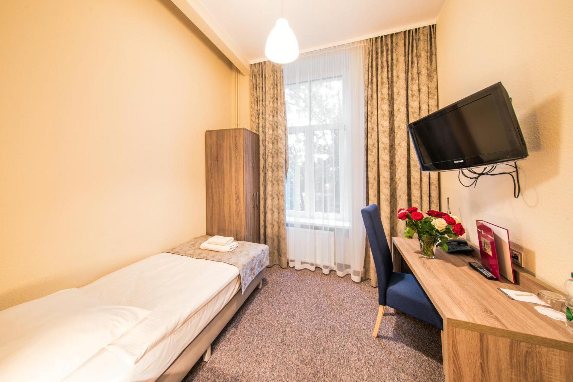 Hotel Lothus Wrocław Eksteriør bilde