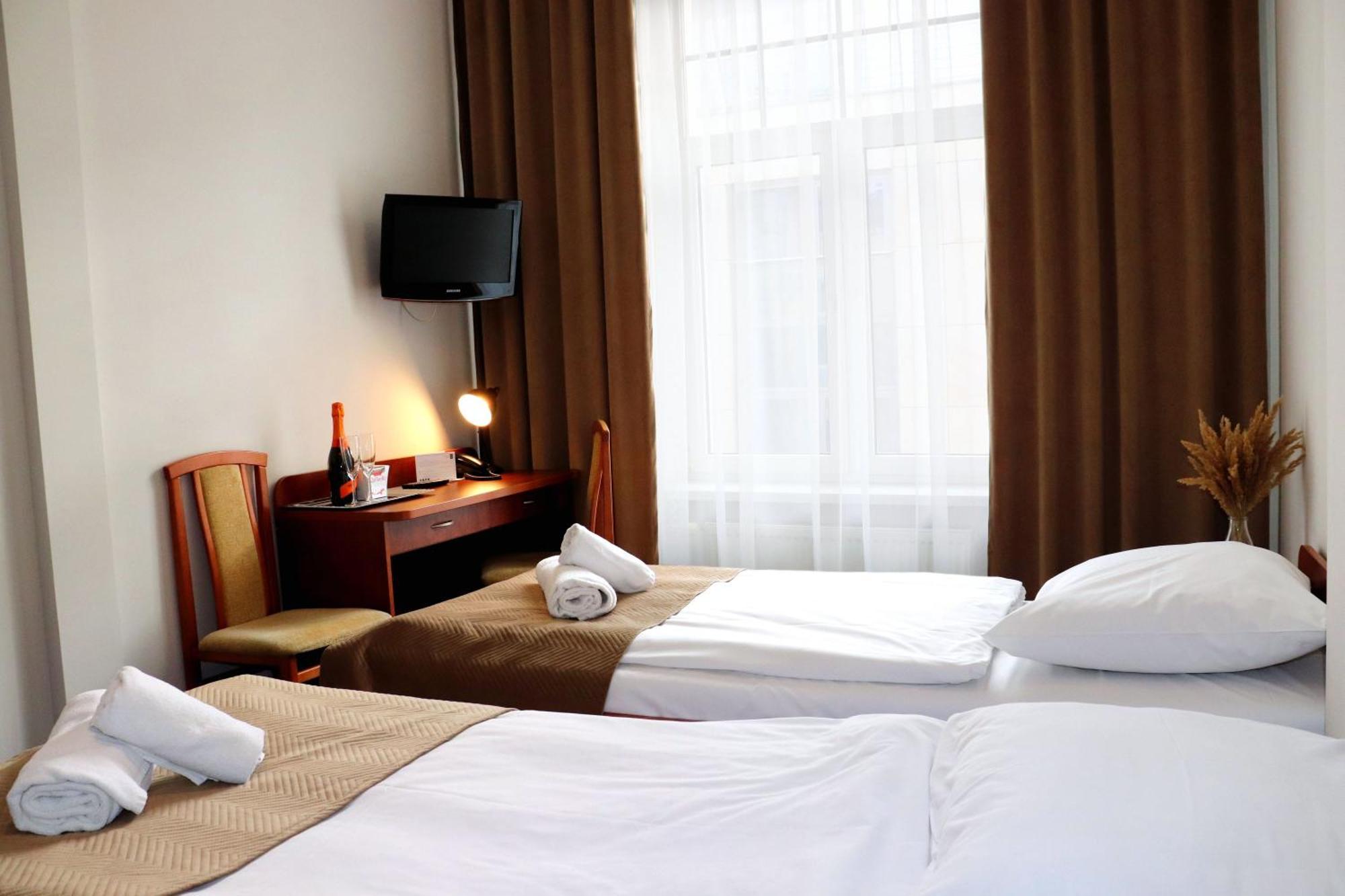 Hotel Lothus Wrocław Eksteriør bilde