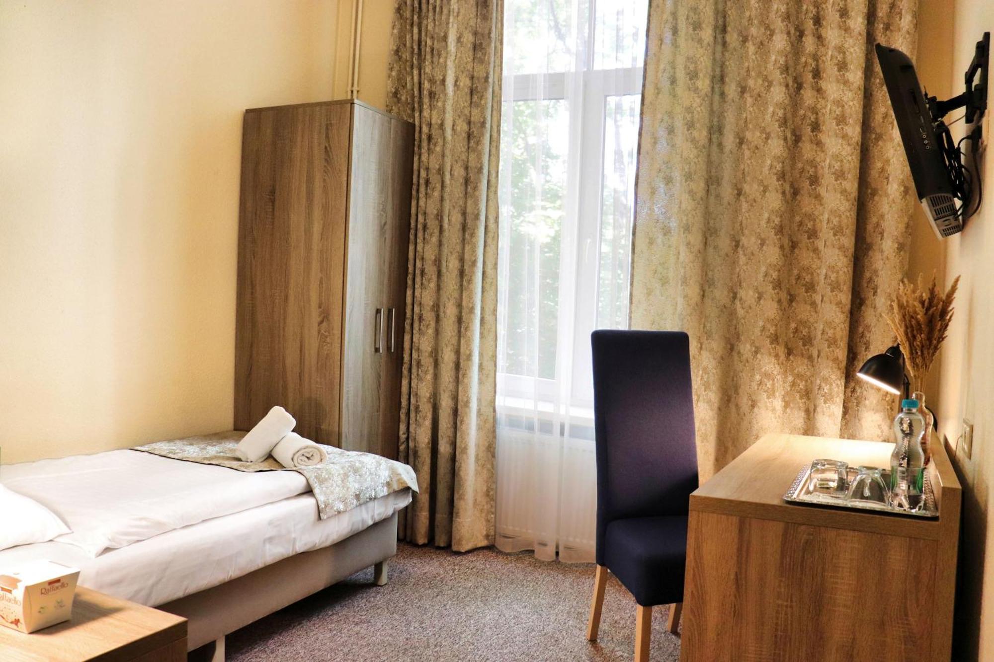 Hotel Lothus Wrocław Eksteriør bilde
