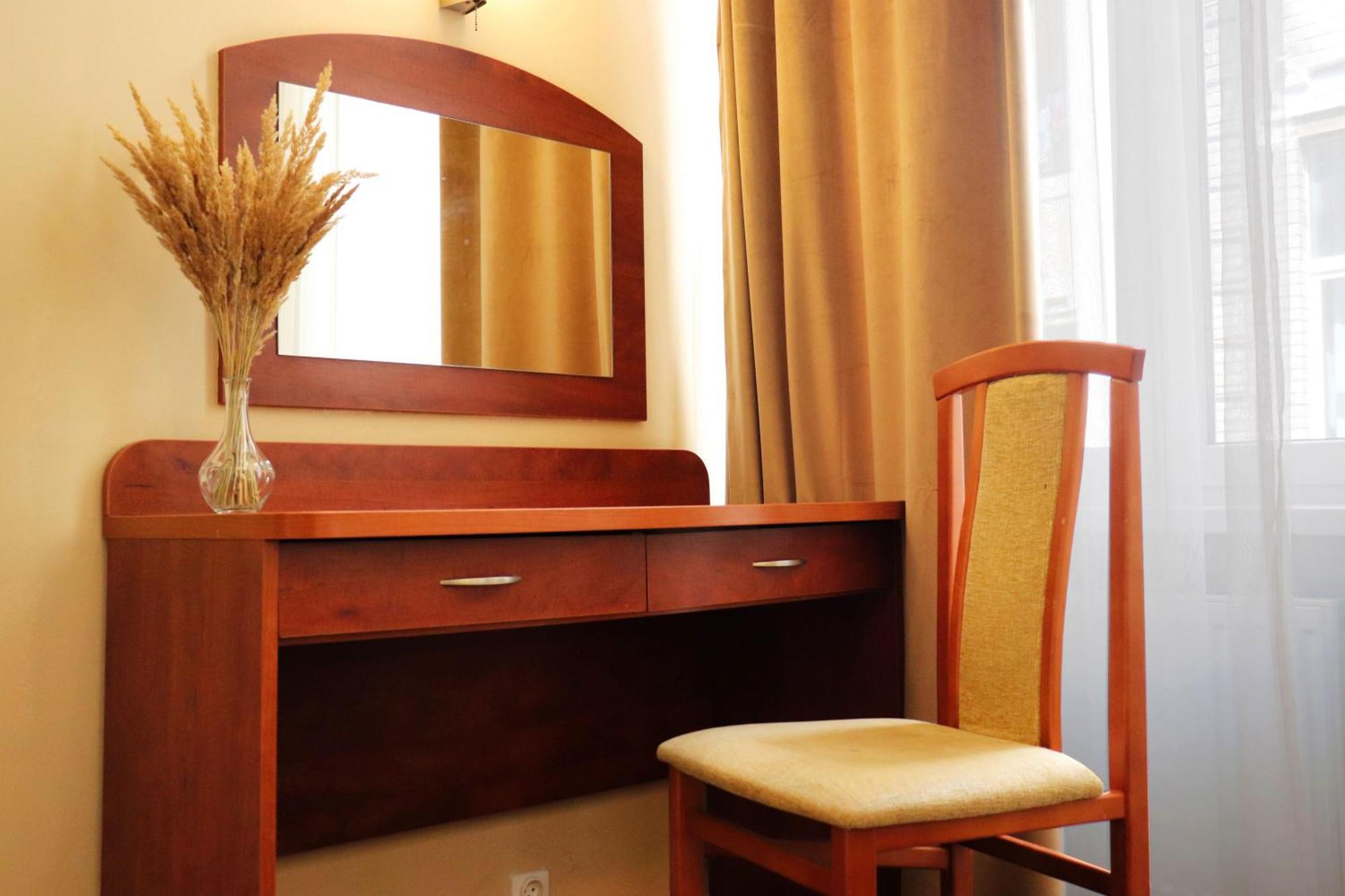 Hotel Lothus Wrocław Eksteriør bilde