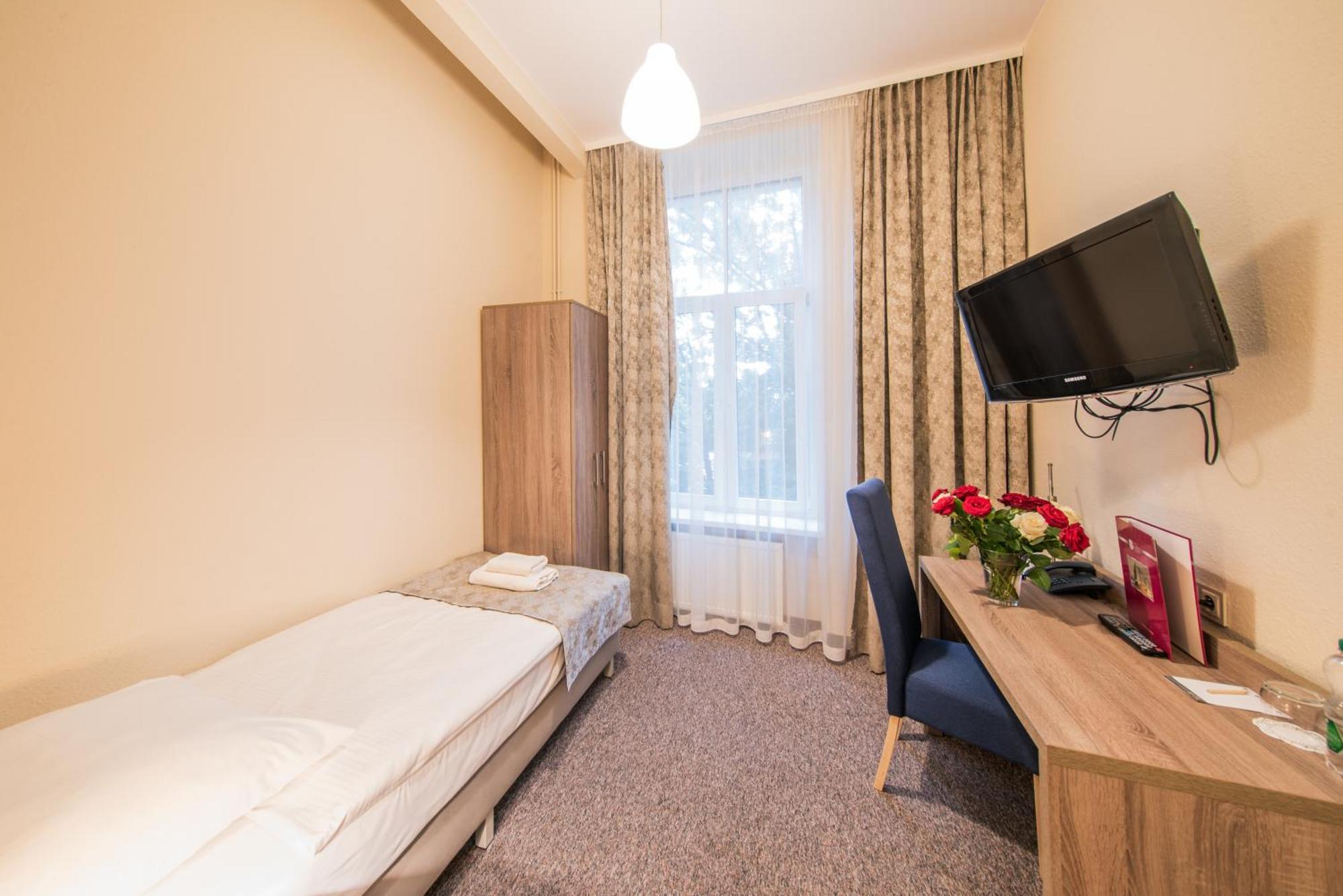 Hotel Lothus Wrocław Eksteriør bilde