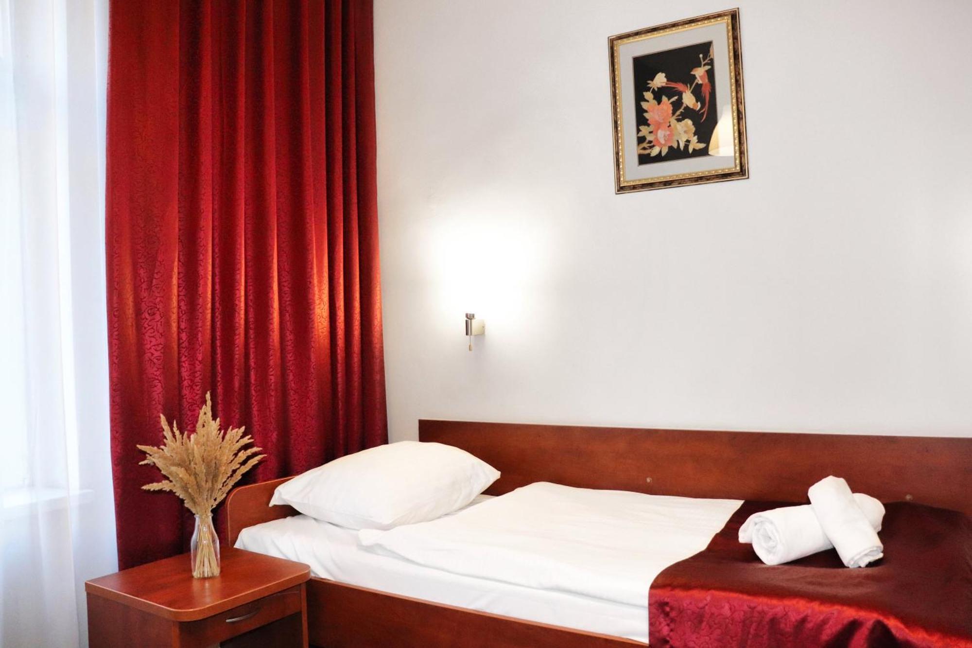 Hotel Lothus Wrocław Eksteriør bilde