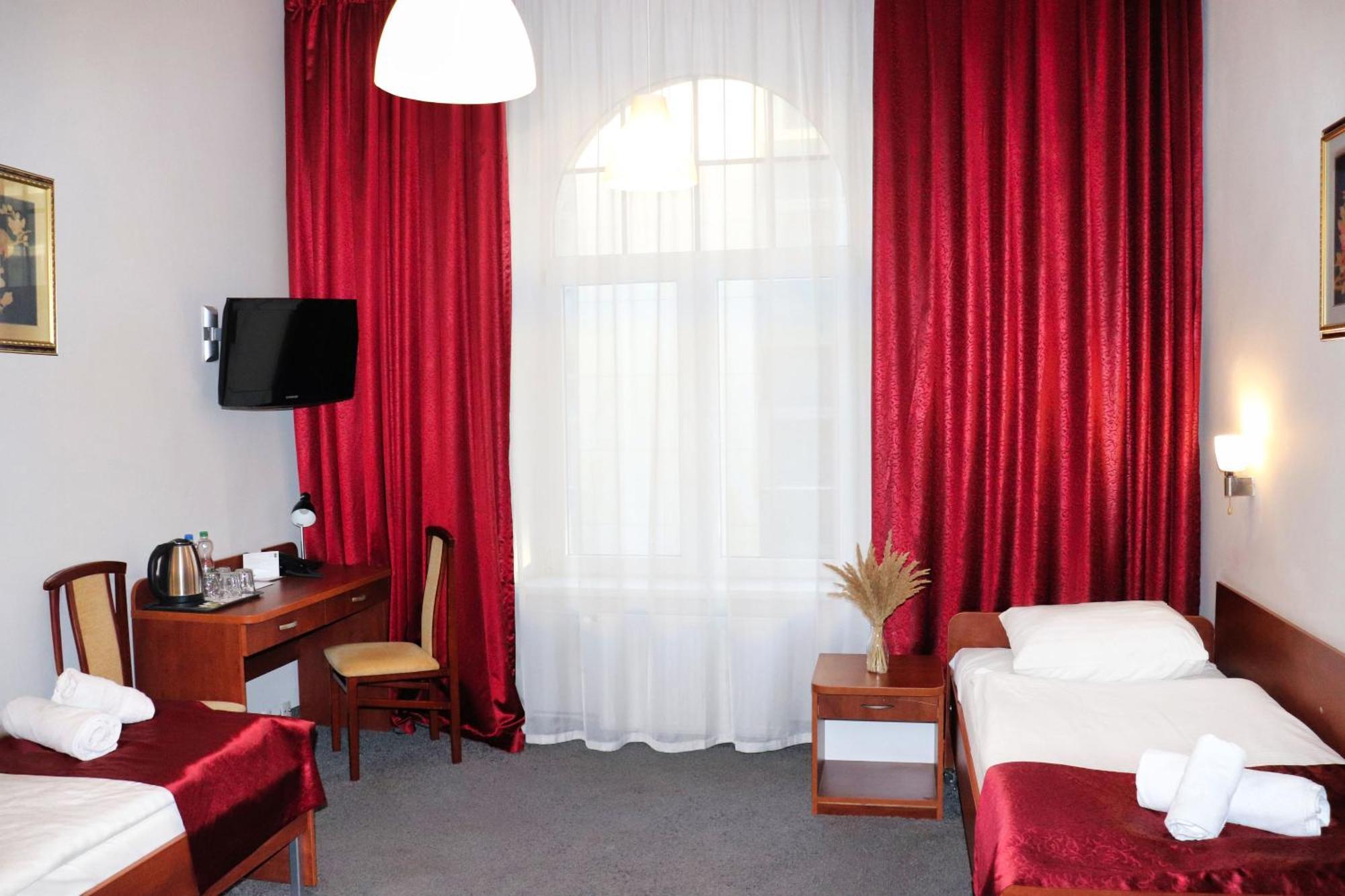 Hotel Lothus Wrocław Eksteriør bilde